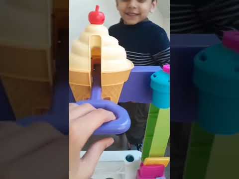 enaya and shavez are too much excited for opening of Ice cream 🍨 playdou set