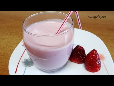 BATIDO🥤 DE YOGUR Y FRESAS 🍓🍓🥤SUPER FÁCIL. Smoothie