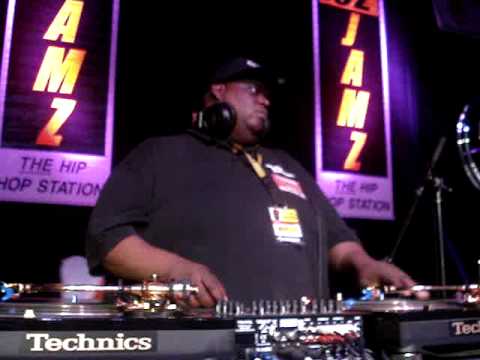 J-Flex & Wild Out Wake Up Show @ 102JAMZ SuperJam 2008 2