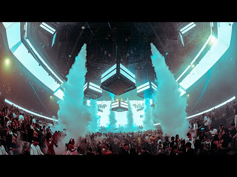 Nils van Zandt & Funk D - Instant Moments (Official Music Video) (4K)