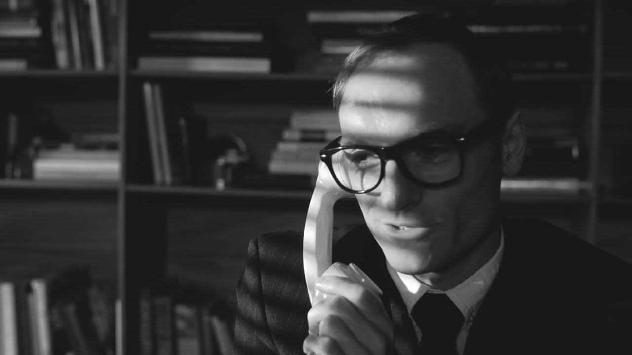 "RED LIKE THE ENGLISH ROSE" - Short Film