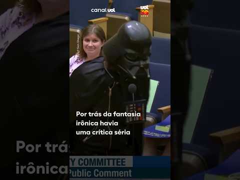 Vestido de Darth Vader, ativista critica sistema de vigilância em San Diego, nos EUA