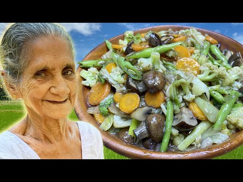 Button Mushroom Vegetable Chop Suey