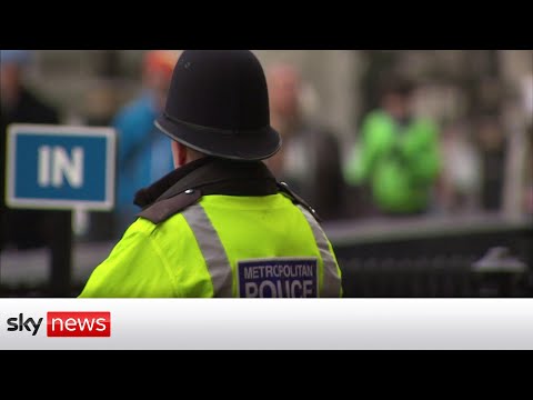 Met Police placed under 'special measures'