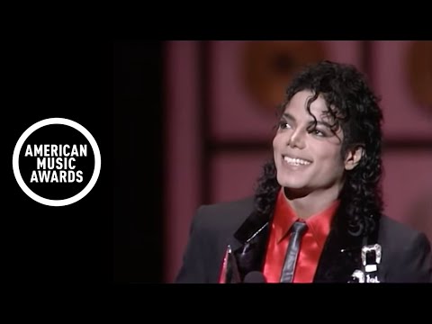 Michael Jackson Wins Lifetime Achievement Award - AMA 1989