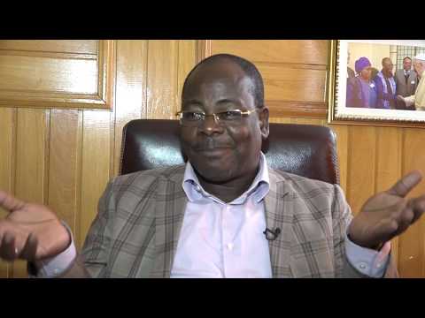 Mouvement d’humeur à Fraternité Matin :Venance Konan est sorti  mercredi  de sa  réserve "  " Ceux qui s'agitent ont peur de la reconversion au numérique."