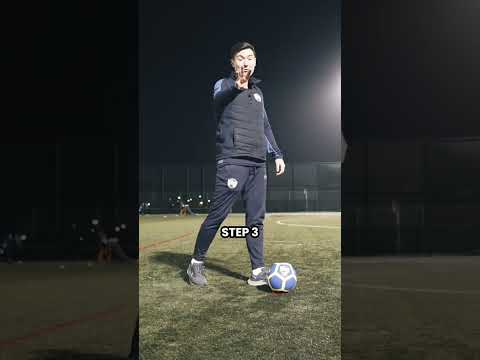 5️⃣  HOW TO kick the ball up in the air?