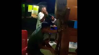 Download lagu Story wa || kocak versi kowe tak sayang sayang🤣😂 mp3