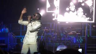 Tinie Tempah - Snap - First Live Performance!! - Discovery Tour Part 2!! 19/02/11