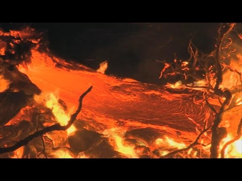 Lava Flows Into Hawaiian Town, Burning at Least 1 Building