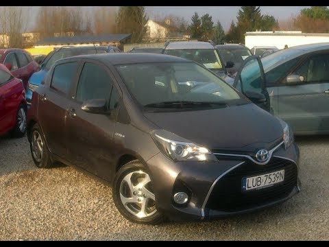 JAK NOWA. TOYOTA YARIS HYBRYDA. OGLĄDAM W KOMISIE. NISKI PRZEBIEG. DO MIASTA I W TRASĘ. DOBRE AUTO
