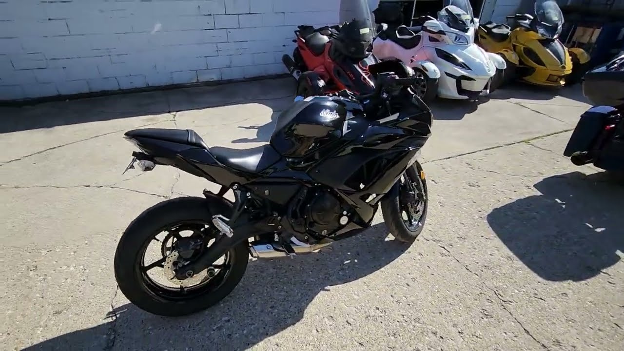 2017 Kawasaki Ninja 650R Motorcycle