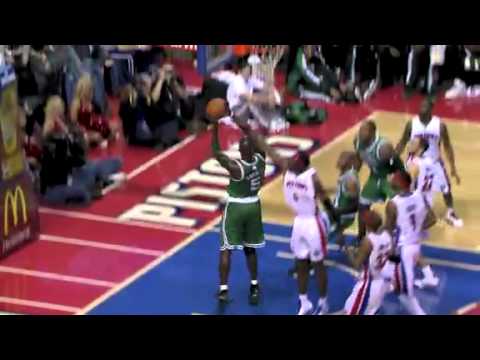 Kevin Garnett injury in his knee while dunking the ball over Ben Wallace vs Detroit Pistons