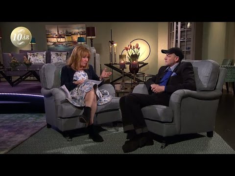 Polisen hämtade Ted Gärdestad när han var psykiskt sjuk - Malou Efter tio (TV4)