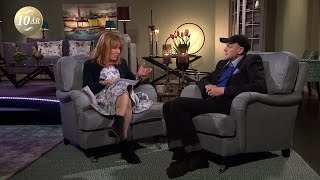 Polisen hämtade Ted Gärdestad när han var psykiskt sjuk - Malou Efter tio (TV4)