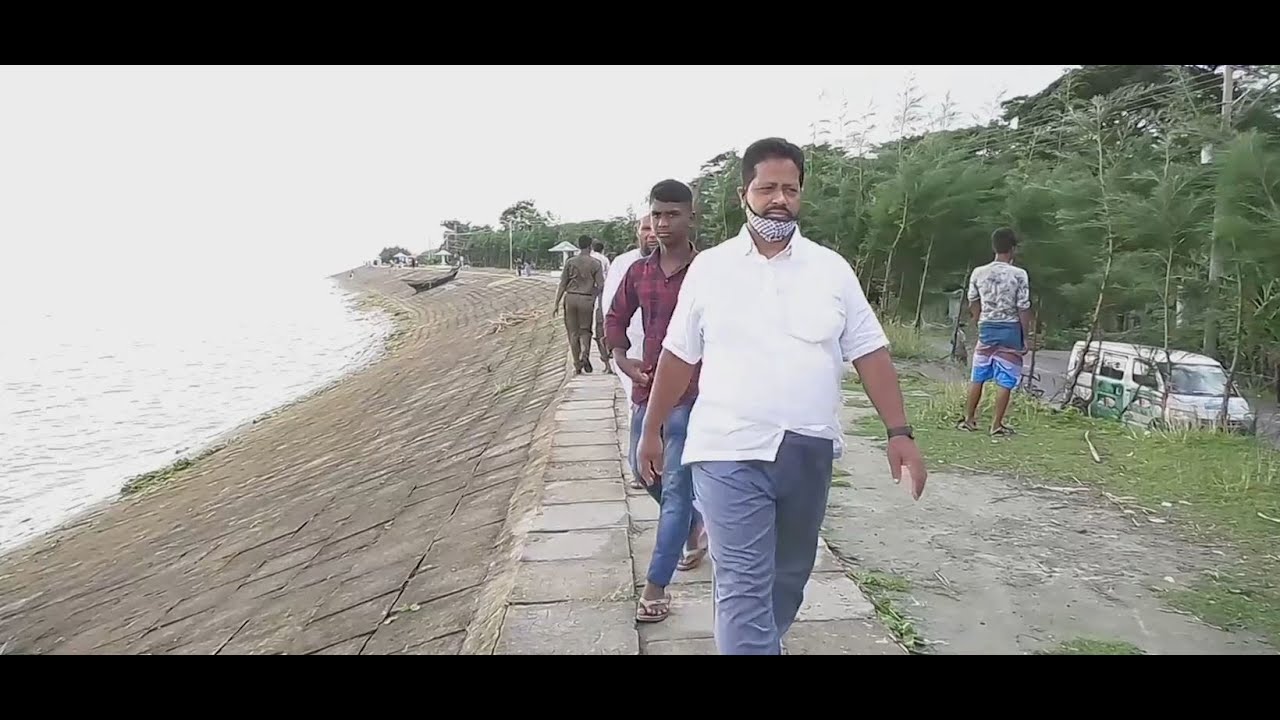 লক্ষীপুরের রামগতি শহর রক্ষা বাঁধ টেকসই করতে বৃক্ষরোপণ