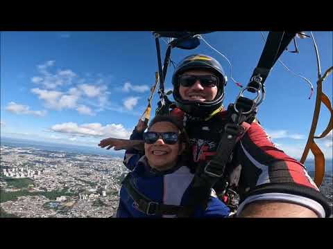 Salto de Paraquedas (Salto Duplo) no Aeroclube de Manaus Amazonas da Vana Lima na Vertical Fly