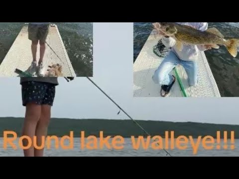 DOCK FISHING IN SASKATCHEWAN ( pike surprise)￼