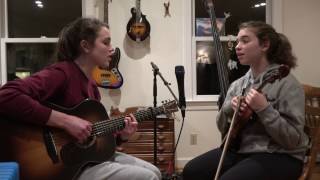 Fernandez Sisters cover Mipso&#39;s Momma