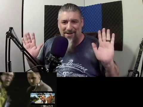 Metal Biker Dude Reacts - 3rd Bass  Pop Goes The Weasel  REACTION