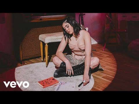 Chiara Oliver - 3 de febrero (video oficial)