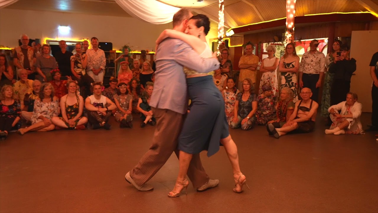 Maria Filali & Rafael Busch Improvisation Show @Taboe Tangocamp