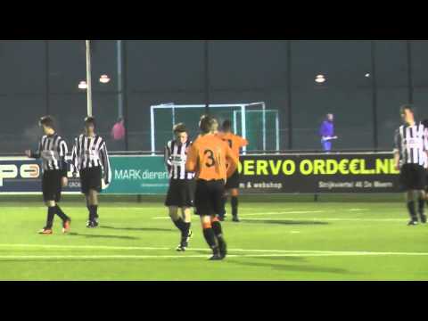 4 mrt 2014 VV De Meern B1 - Hercules B1 vr 10-2 Doelpunt Mehmet (5-1)