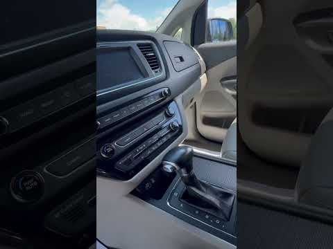 фото kia carnival iii 0