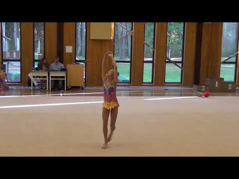 Nikoļa Jēkabsone 2006 dz.g. vāles