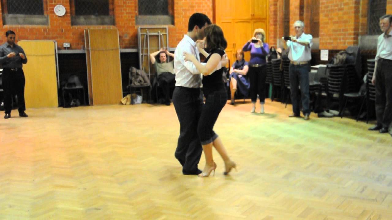 Argentine Tango Classes. Boleos & Ganchos with Cristian Petitto & Nayla Vacca