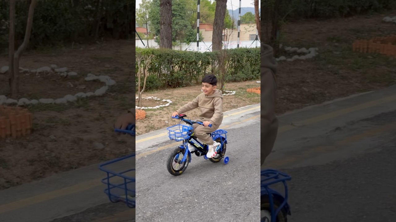 Cycling 🚴‍♀️  #cycling #youtubeshorts #shorts