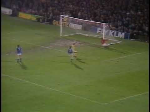 1984-85: Ipswich Town 2-1 Oxford United (League Cup)
