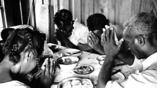 Leaning on the Everlasting Arms - Iris Dement