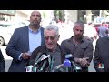 Robert De Niro calls Trump a tyrant and clashes with his supporters in New York - Video