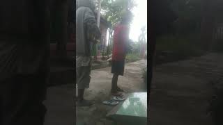 Download lagu Tak disangka pengamen ini pandai Lantunkan sholawat Jibril  2022 👍😂 mp3