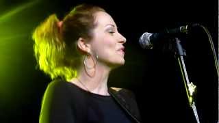 Anneke Van Giersbergen - Hey okay - LIVE PARIS 2012