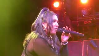 Melanie Fiona "Somebody Come Get Me" Live at Palladium NYC 7/28/22