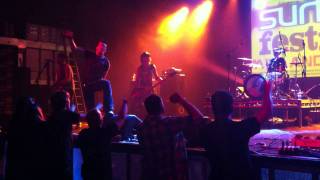 Burn City Burn - Scream (Live at O2 Academy 3 Birmingham Surface Festival 28/8/11)