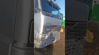 Cami&atilde;o porta-autom&oacute;veis Volvo FH12, 2000, Machine transport truck, Lepp&auml;virta 0.1 l, Diesel, 1 | Imagem 4 - Autoline