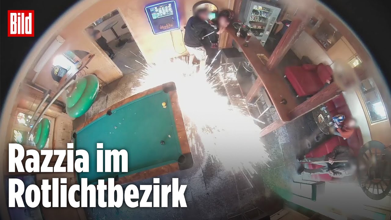 Zürich: Polizei stürmt Szene-Bar mit Panzer