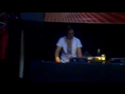 ERMI DEEJAY SALA GROOVE (PINTO)