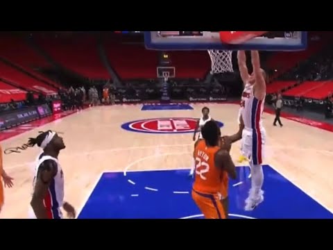 Mason Plumlee dunk from Jeremy Grant forced overtime against the Phoenix Suns