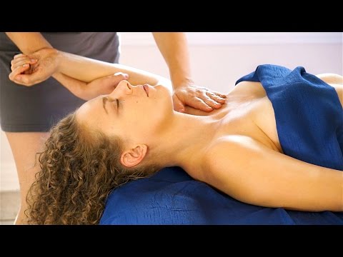 Best Relaxation Upper Body Massage Therapy. Swedish Massage Techniques w/ Christen Renee