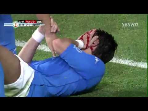 World Cup 2002 -- Italy - South Korea -- 1st half -- Corrupt ref?