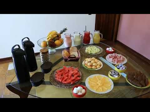 Casa a venda em Búzios RJ - praia da Ferradura. 4 suítes, casa em Condominio.