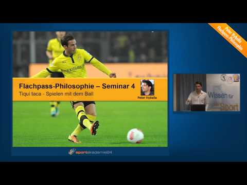 Fussball Training: Flachpass-Philosophie (4) Tiqui taca - Spielen mit dem Ball (4)