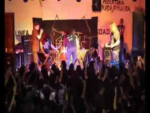 La Leyenda del death metal MASSACRE en Bucaramanga- Colombia.wmv