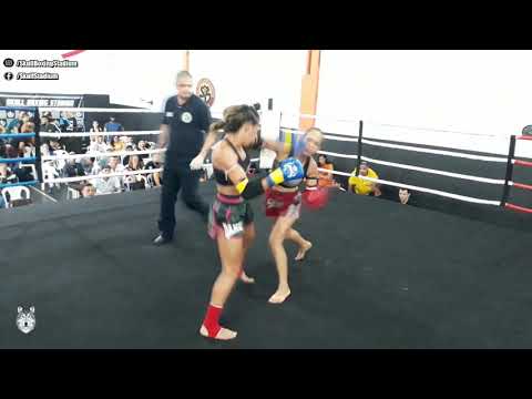 Skull Fight 11 - Daniela de Jesus (L.C. MuayThai) Vs Natalia Fernandes (Gardenal F.T.) | 55 Kg
