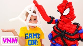 Vlad và những người bạn của anh ấy là những siêu anh hùng