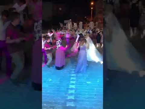 mısırlar saçak saçak  Piyanist Şantör Çağlayan YAMAÇ (0 543 361 93 06 )